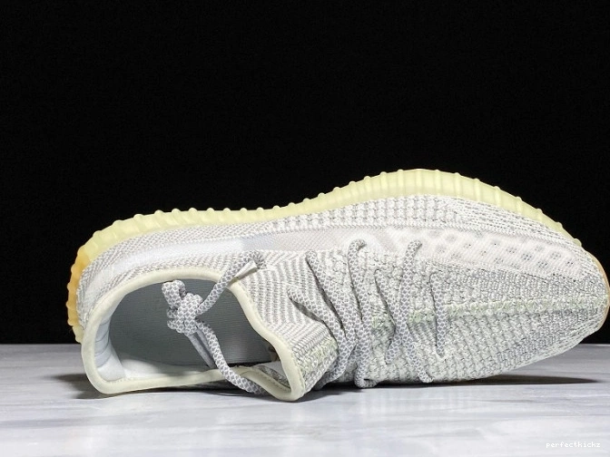 Non-Reflective V2 Yeshaya Yeezy Boost Adidas FX4348 350 0717